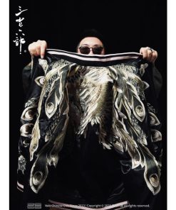 [ヨコスカ]　男女兼用　孔雀天翔刺繍スカジャン 横須賀 刺繍 金線 銀線 おしゃれ レーヨン スカジャン スカジャンパー 極道 アウター ジャンパー ブルゾン