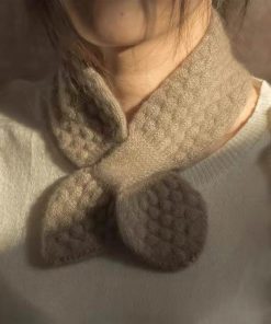送料無料 マフラー ニットマフラー リボン レディース メンズ ストール 差し込み クロス 暖かい 秋冬 柔らかい 厚手 あったか起毛 かわいい おし