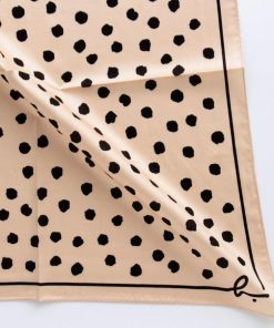 agnes b. アニエスベー　大判　プリントハンカチ（約58cm）アニマルドット　ベージュ