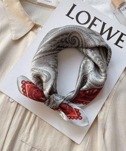 スカーフ レディース シルク100% 高級サテンスカーフ 53×53cm 正方形 小さめ バッグスカーフ