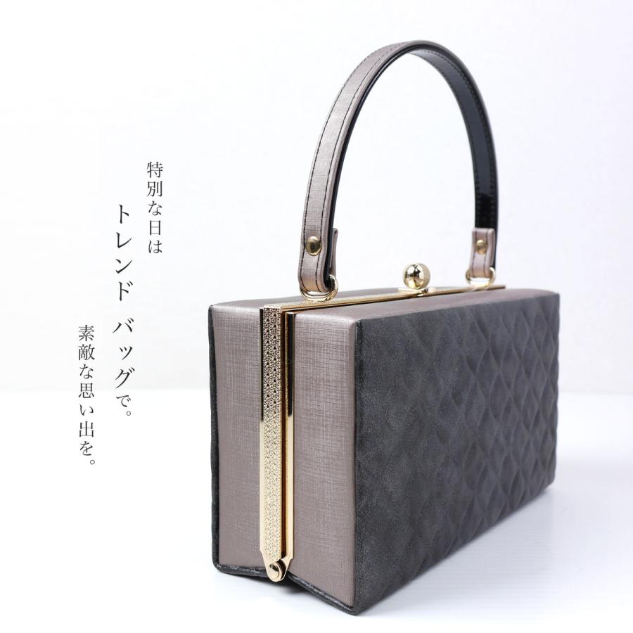 NISHIORI 【10%OFFクーポン配布中】キルト 合皮 スクエアデザイン ヒール草履 振袖向き 草履バッグ 2点セット 選べる2色 ブラック ホワイト フリーサイ - 画像 (6)