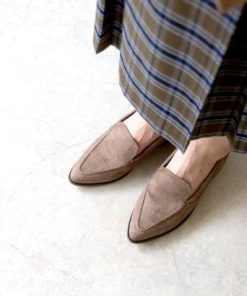 menue メヌエ Menue アーモンドトゥスタックヒールローファー (3034グレージュSD)