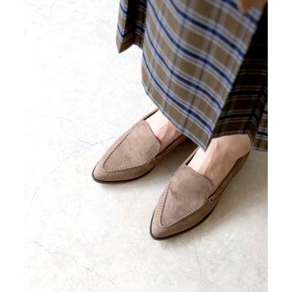 menue メヌエ Menue アーモンドトゥスタックヒールローファー (3034グレージュSD)