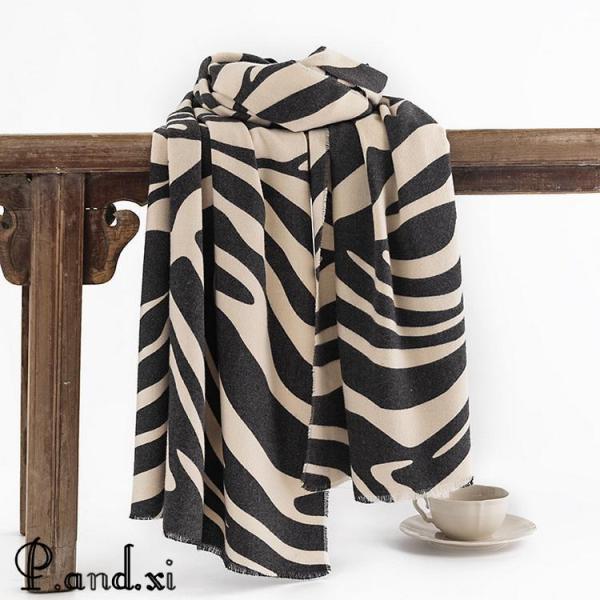 ストール ゼブラ柄 カシミヤ タッチ 大判 肩掛け ひざ掛け ショール おしゃれ 防寒 秋冬 レディース - 画像 (4)