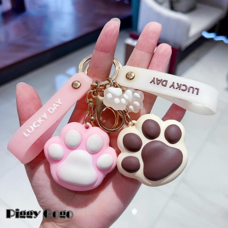 キーホルダー キーリング バッグチャーム 女性 レディース キーチャーム 肉球 アニマル タグ付き ぷっくり おしゃれ キュート ガーリー かわいい - 画像 (2)