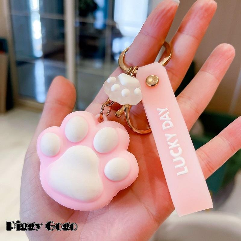 キーホルダー キーリング バッグチャーム 女性 レディース キーチャーム 肉球 アニマル タグ付き ぷっくり おしゃれ キュート ガーリー かわいい - 画像 (4)